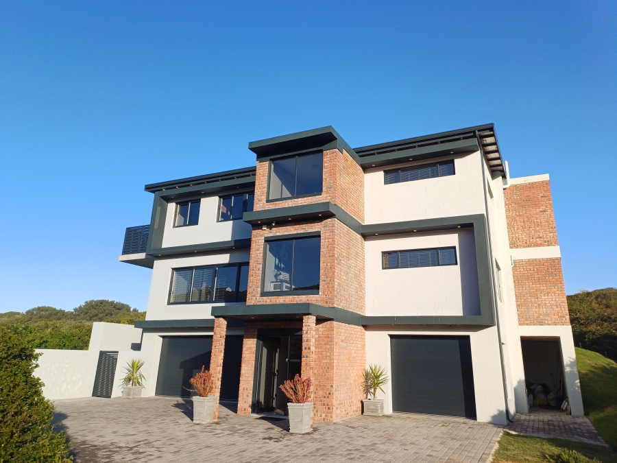 4 Bedroom Property for Sale in Dana Bay Western Cape